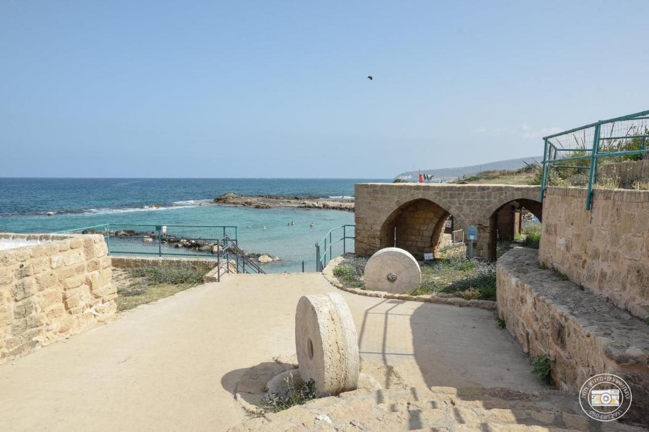 Achziv Sea & Sun Apartment Gesher HaZiv Bagian luar foto